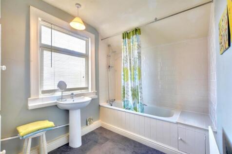 Bathroom_NEW.jpeg
