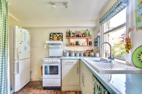 Kitchen_3.jpeg