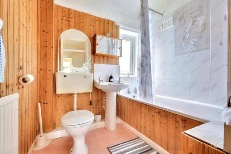 Bathroom_1.jpeg