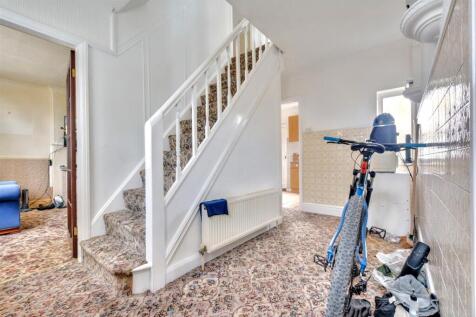 Entrance Hall.jpeg