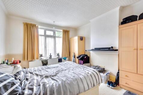 Bedroom One_1.jpeg
