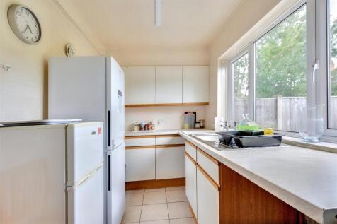 Kitchen_1.jpeg