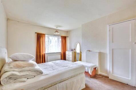 Bedroom One_1.jpeg