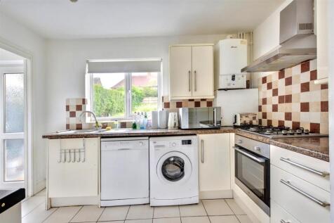 Kitchen_2.jpeg