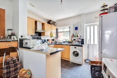 Kitchen_1.jpeg