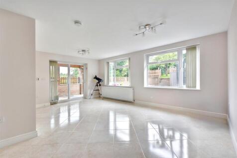 Reception Room_2.jpeg