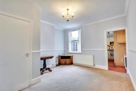 Dining Room_1.jpeg