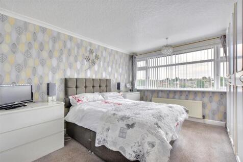 Bedroom One_2.jpeg