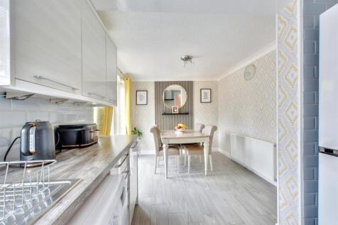 Kitchen_3.jpeg