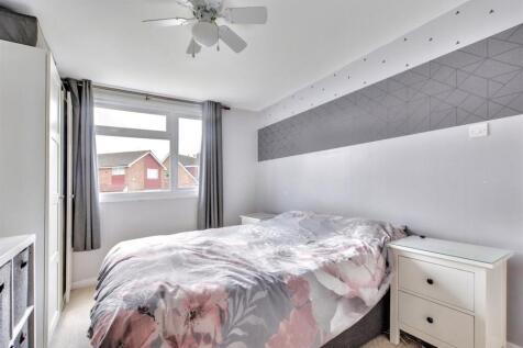 Bedroom One_2.jpeg