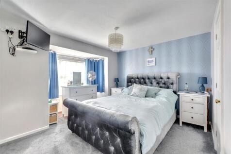 Bedroom One_1.jpeg