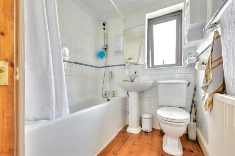 Bathroom.jpeg
