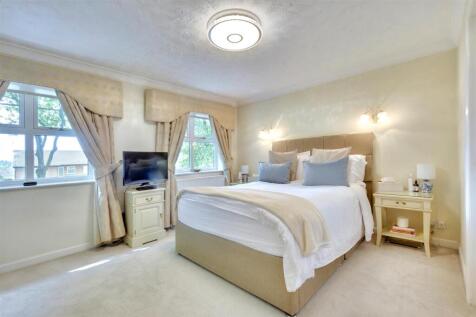 Bedroom One_1.jpeg