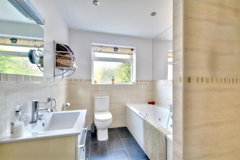 Bathroom_ (2).jpeg