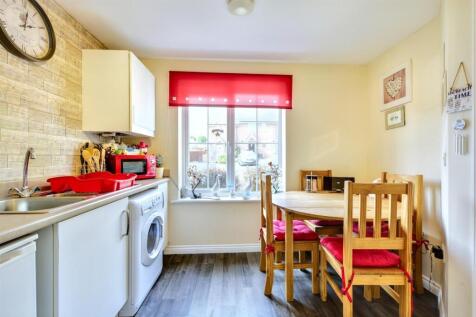 Kitchen_2.jpeg