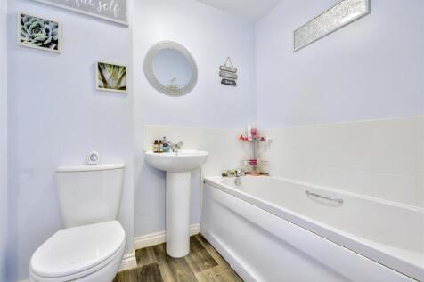 Bathroom.jpeg