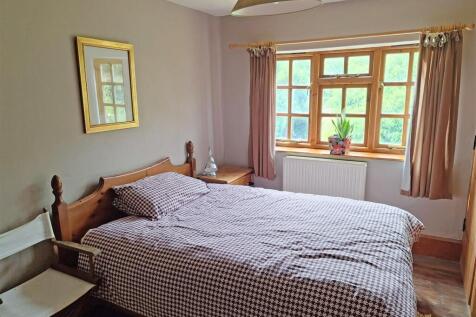 Bedroom Two_2.jpg