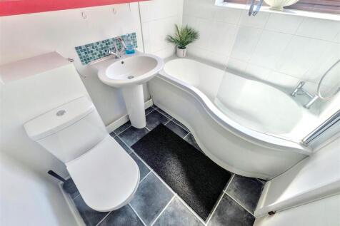 Bathroom.jpeg