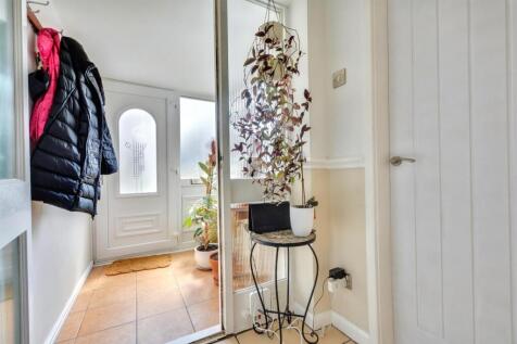 Entrance Hall.jpeg