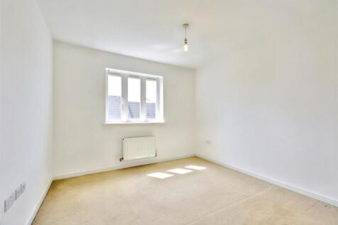 Bedroom 2_1.jpeg