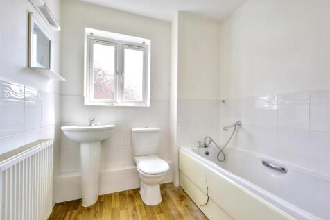 Bathroom.jpeg