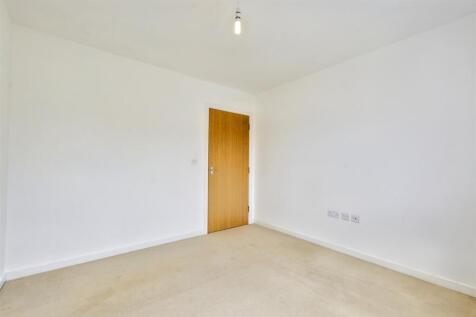 Bedroom 2_2.jpeg