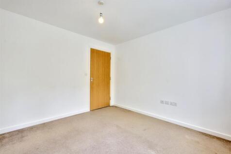 Bedroom 2_2.jpeg