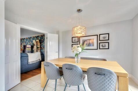 Dining Room_3.jpeg