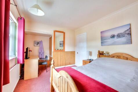 Bedroom One_2.jpeg