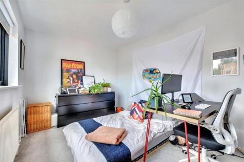 Bedroom One_1.jpeg