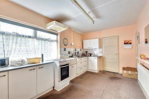 Kitchen_3.jpeg