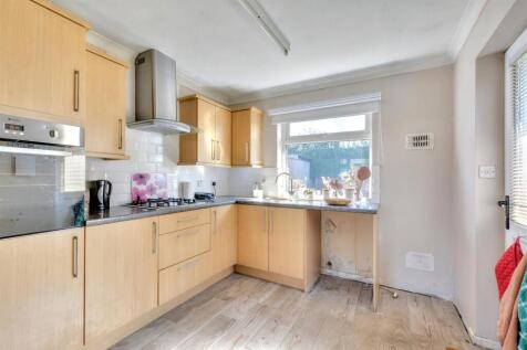 Kitchen_3.jpeg