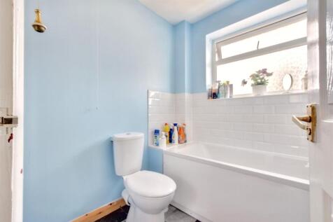 Bathroom.jpeg