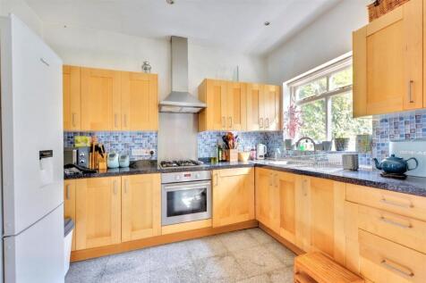 Kitchen.jpeg