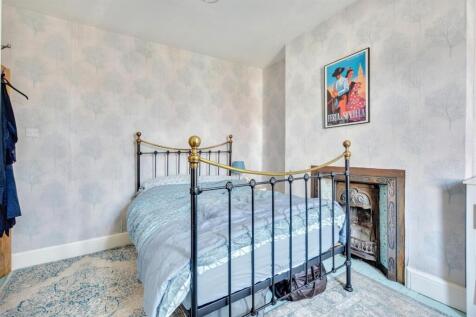 Bedroom One_1.jpeg