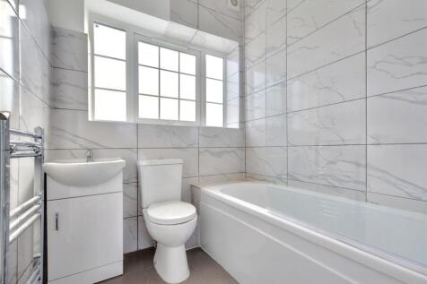 Bathroom.jpeg