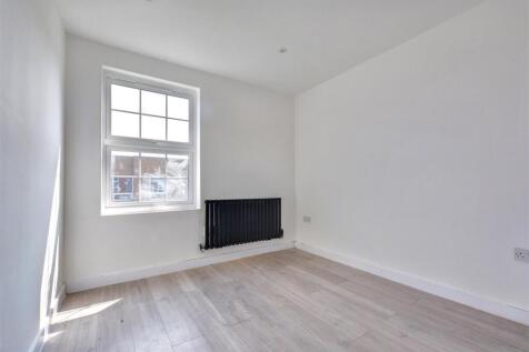 Bedroom Two.jpeg