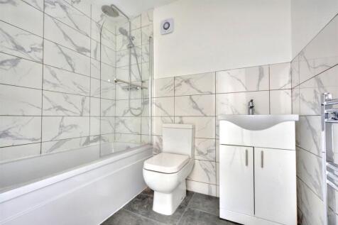 Bathroom.jpeg