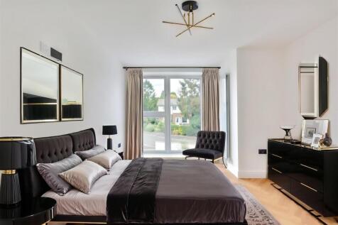 Bedroom-2 - Bedroom - Luxury - 1.jpeg