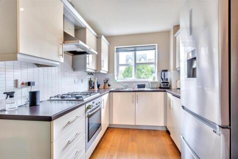 Kitchen_.jpeg
