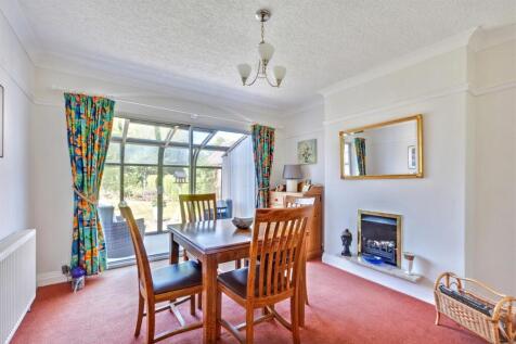 Dining Room_1.jpeg