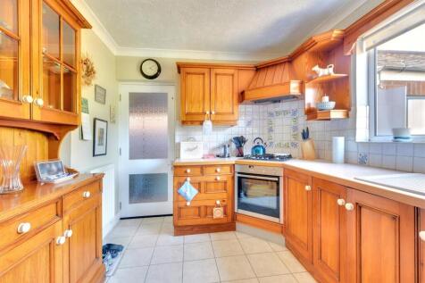 Kitchen_3.jpeg