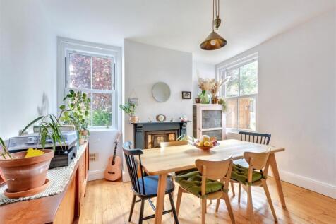 Dining Room_3.jpeg