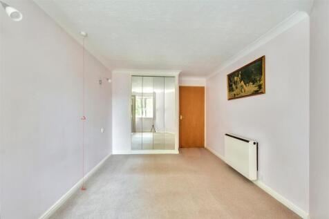 Bedroom_2.jpeg