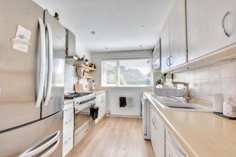 Kitchen_1.jpeg
