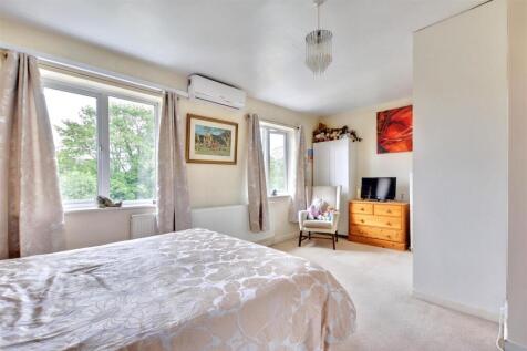 Bedroom One_2.jpeg