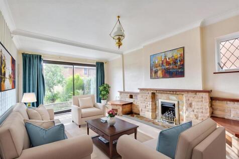 Lounge_1 - Living Room - Standard - 1.jpeg