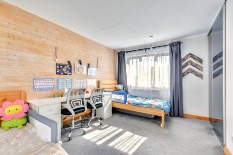 Bedroom One.jpeg