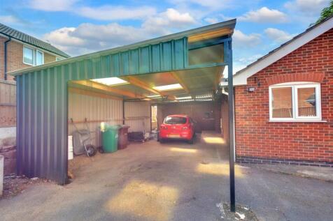Carport.jpeg