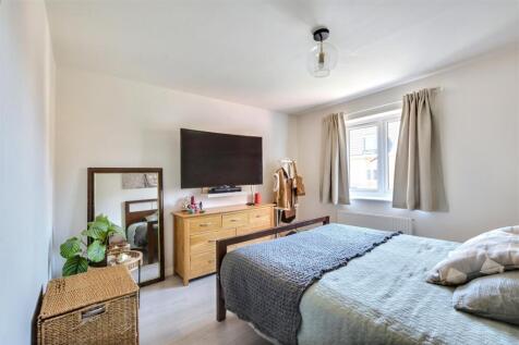 Bedroom One_1.jpeg